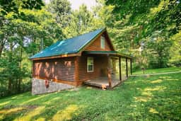Wildflower Cabin in Hocking Hills | Private, Cozy, Hot Tub Getaway