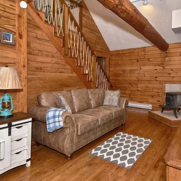Wildflower Cabin - Image 1